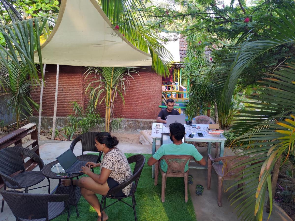 Hotel Secret Garden Arambol Exterior foto